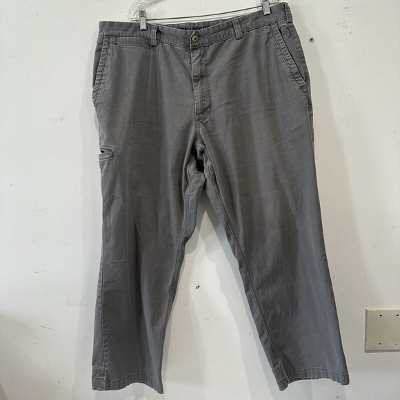 Duluth Trading Flex Ballroom Khakis Mens 40x30 Gray Canvas Pants Workwear - Picture 1 of 12